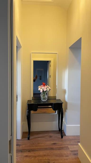 Appartement Stylish High Ceiling In South Center Dublin